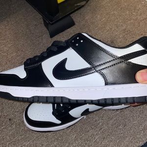 Panda Dunks size 10 no box/ price negotiable